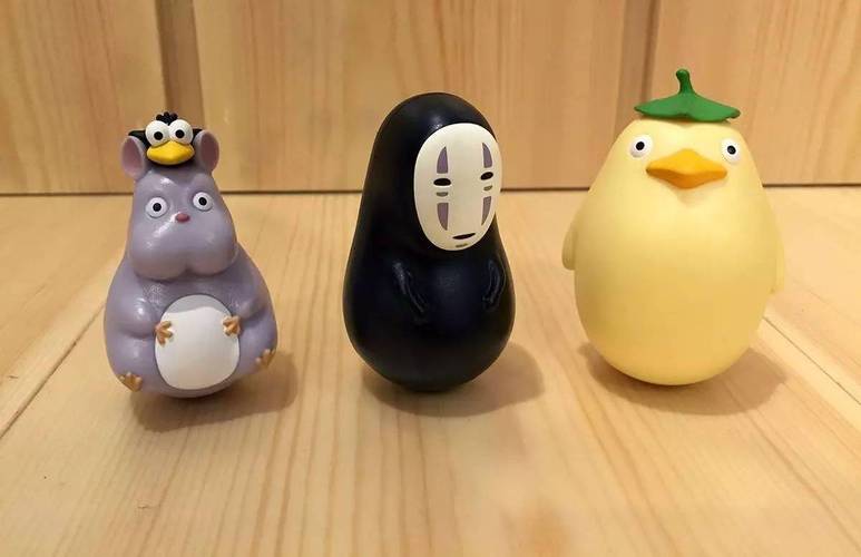 3D版巨型无脸男震撼来袭！10多款公仔让真爱粉疯狂抢购